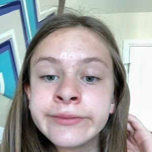 Meet your Posher, Ella